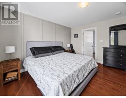 34 Dunn Drive thumbnail 11