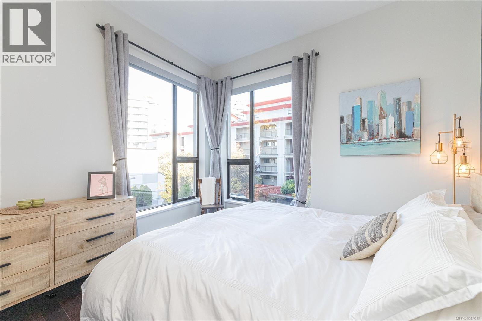 213 455 Sitkum Road, Victoria