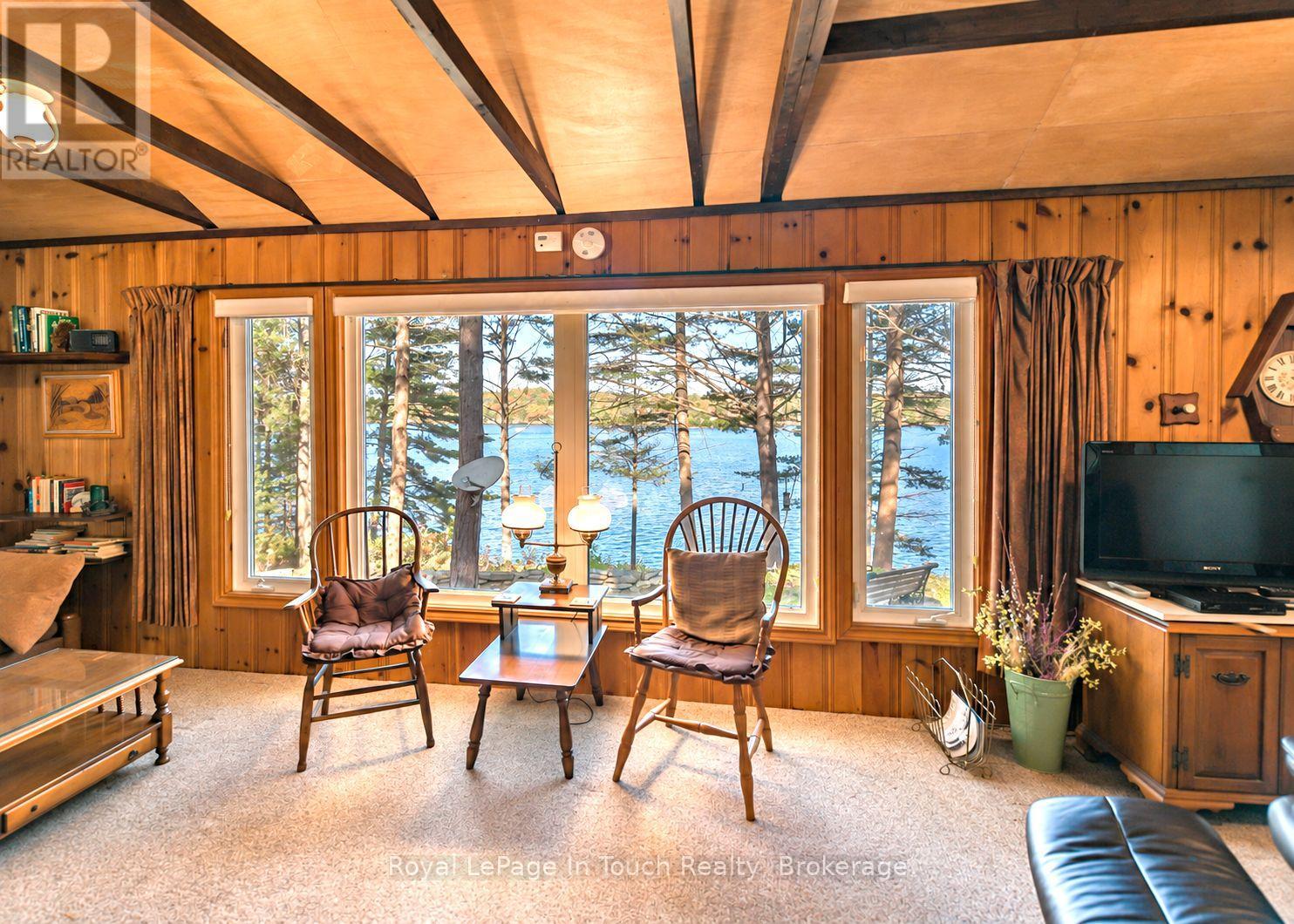 3872 ELVA LANE - 32