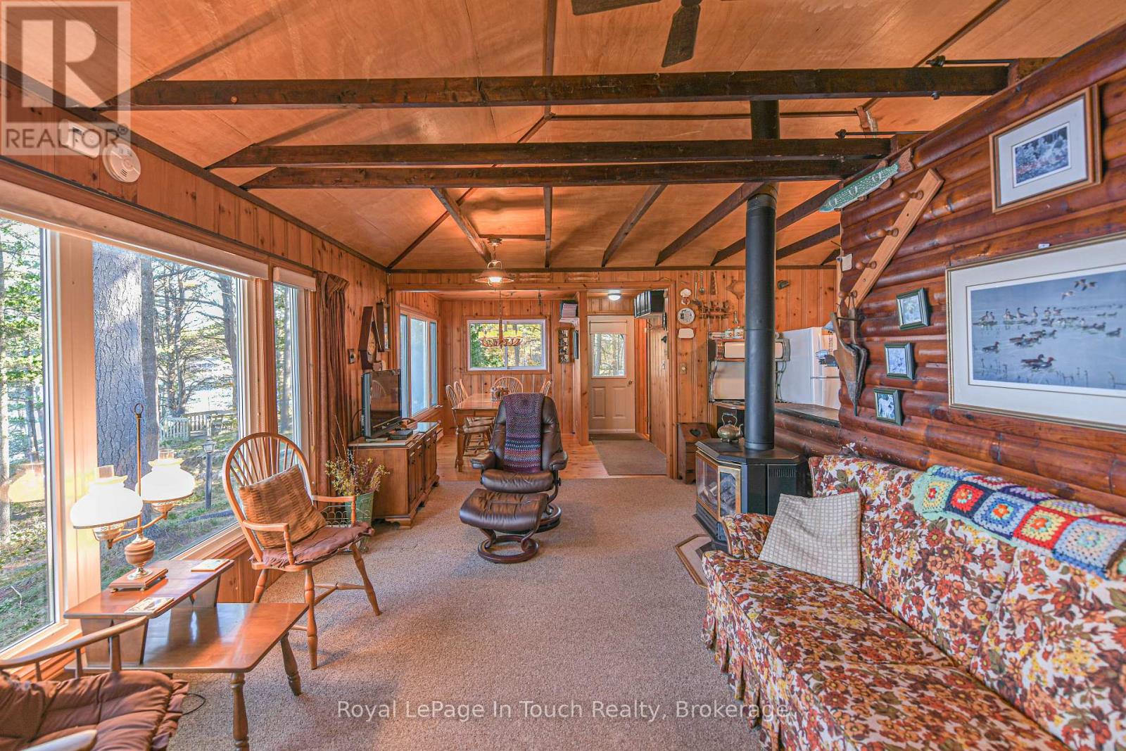 3872 ELVA LANE - 33