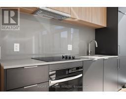 4608 - 89 Church Street, Toronto, ON M5C0B7 Photo 9