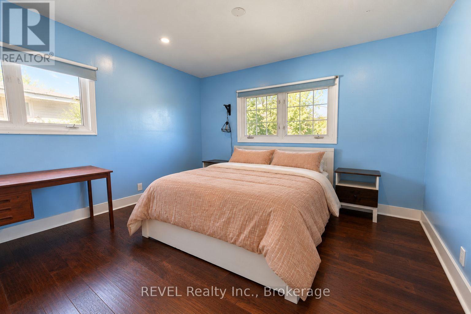 20 Fifth Street, Belleville, ON photo 18