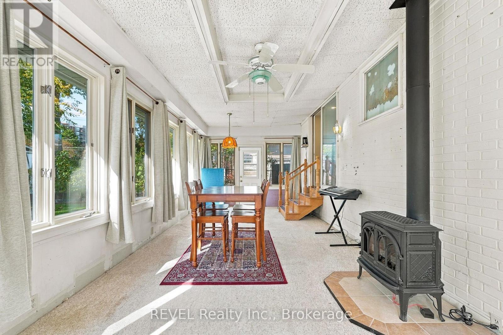 20 Fifth Street, Belleville, ON photo 24