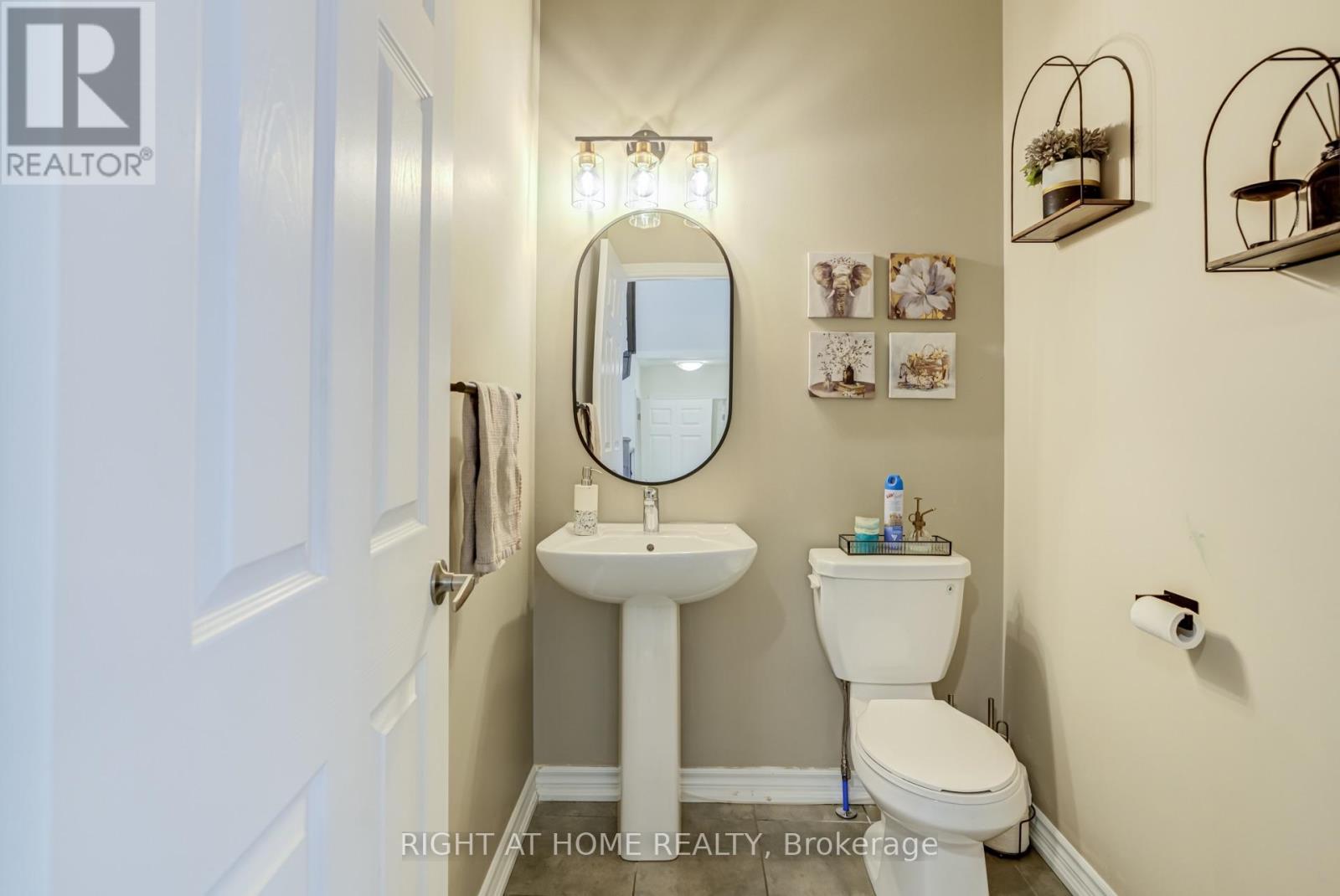 171 Crombie Street, Clarington, ON photo 21