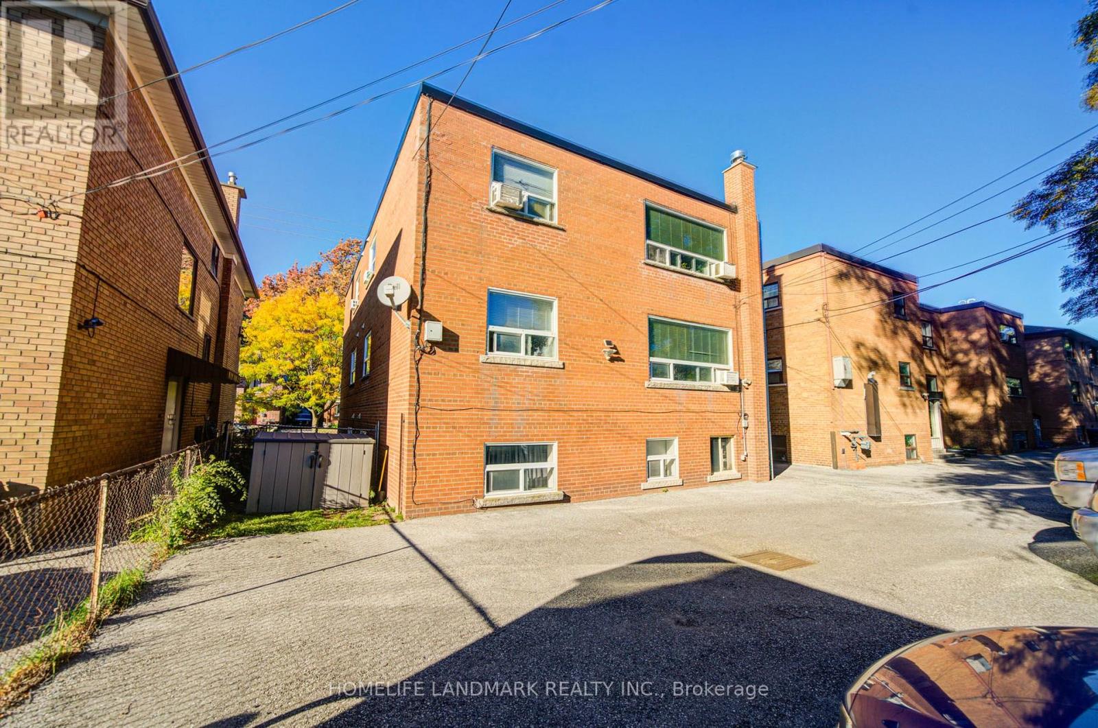 827 Cosburn Avenue, Toronto, ON photo 38