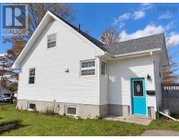 Bedroom - 163 Riverview Drive, Sydney River, NS B1S1N7 Photo 7