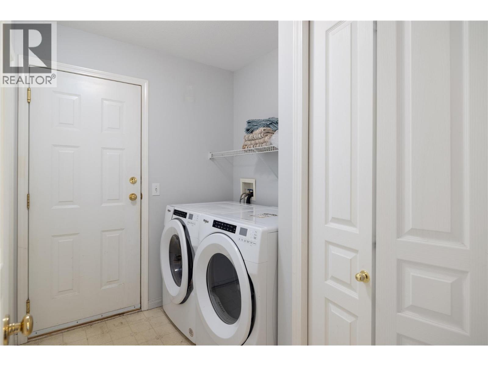415 Klassen Road - 22