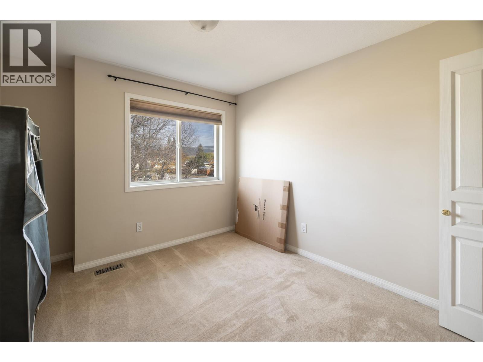  415 Klassen Road, Kelowna