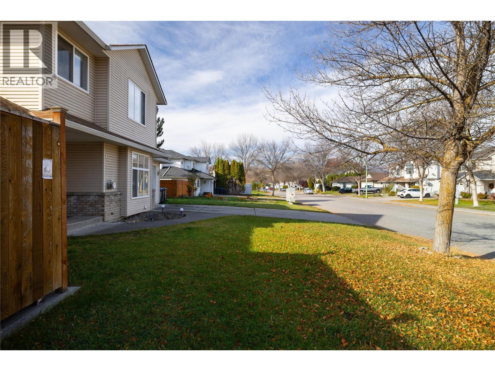 415 Klassen Road - 10