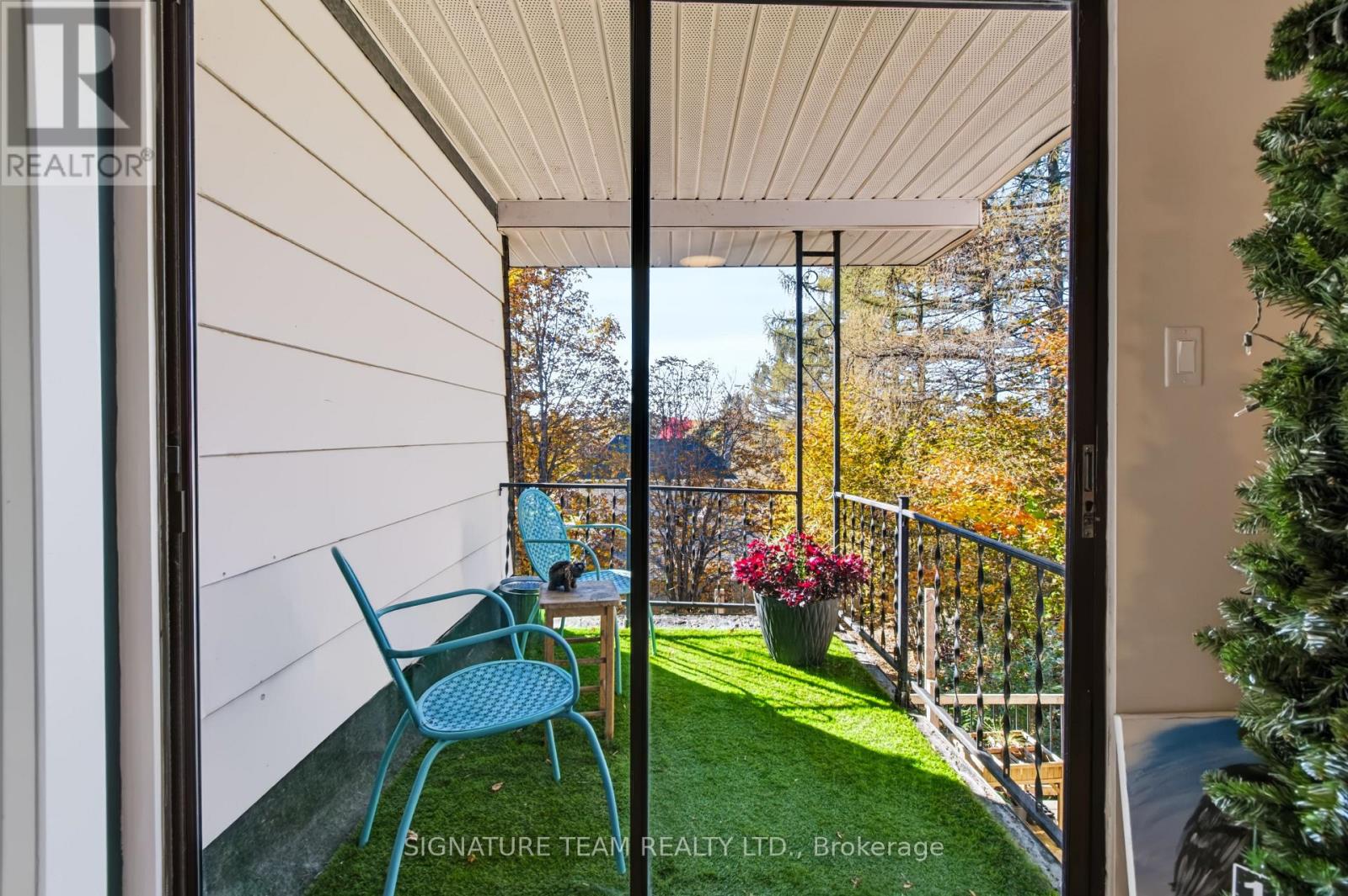 376 CENTRE STREET - 12