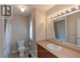 21 Pitney Avenue, Richmond Hill, ON L4E4Y6 Photo 8