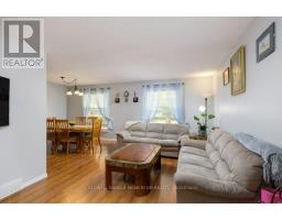 Living room - 6564 Charnwood Avenue, Niagara Falls, ON L2H1Y9 Photo 6