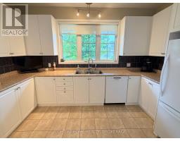 40 - 40 Stornoway Crescent, Huron East, ON N0K1W0 Photo 7