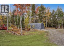 502 Hardwick Road, photo 3