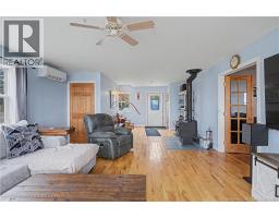 502 Hardwick Road, photo 9