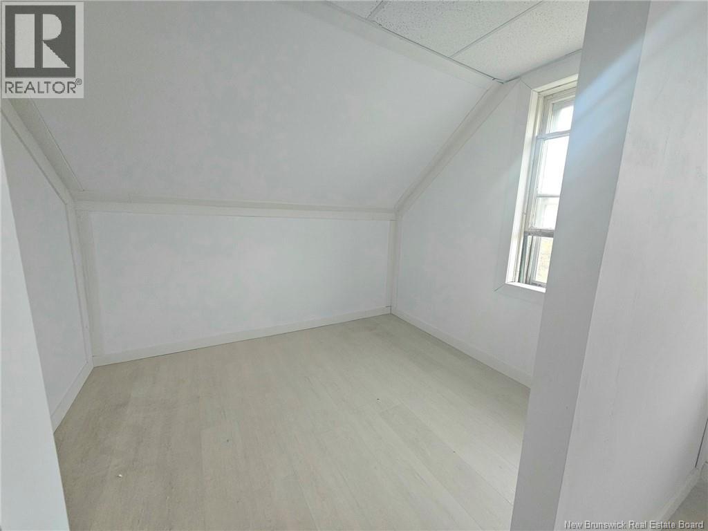 Photo 36 of 45