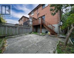 67 Aldergrove Avenue, Toronto, ON M4C1B3 Photo 11