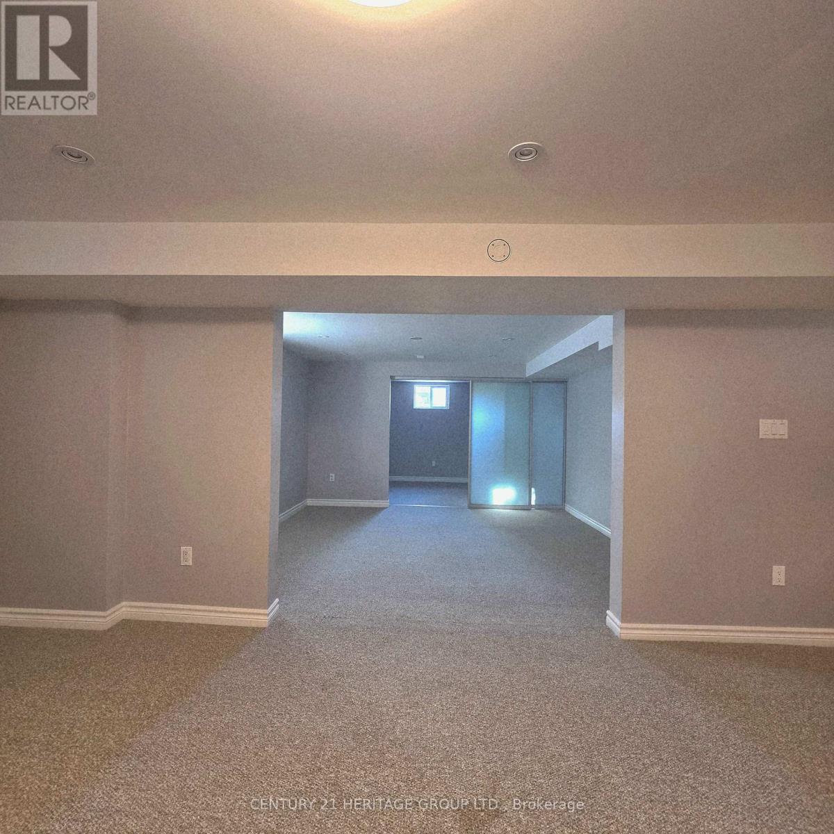 42 FRED VALLEY DRIVE - 30
