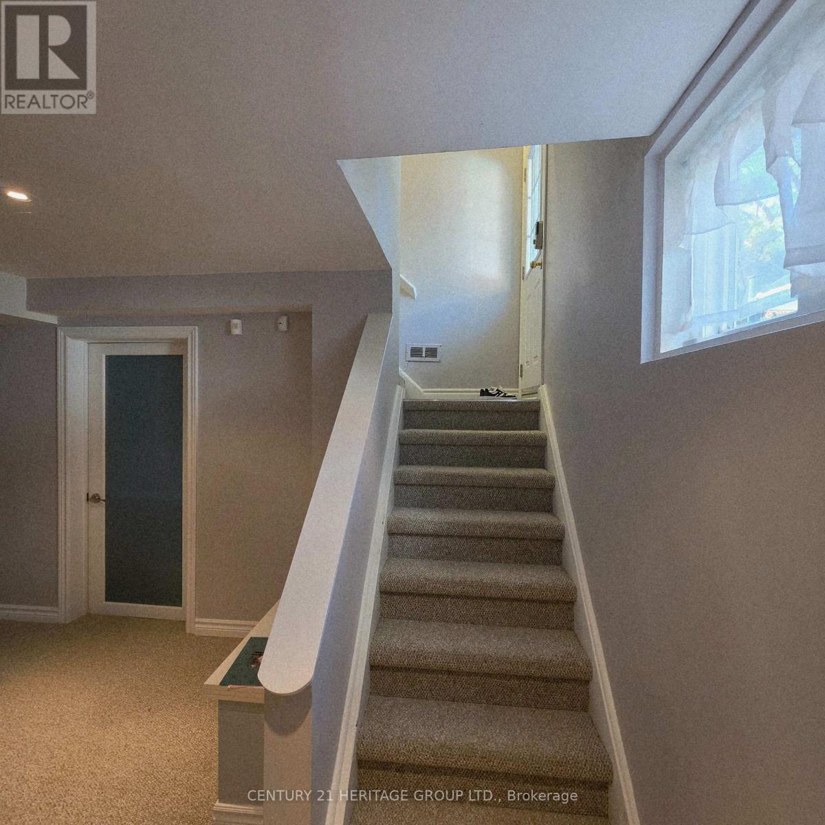 42 FRED VALLEY DRIVE - 39