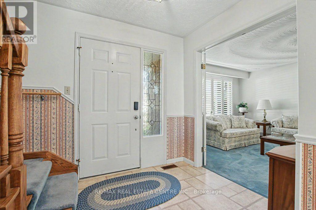 57 Trailview Drive, Kitchener, ON photo 5