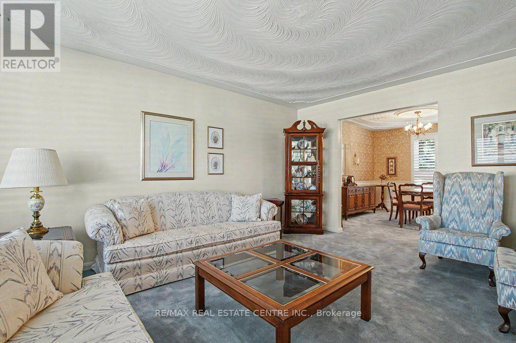 57 TRAILVIEW DRIVE - 7