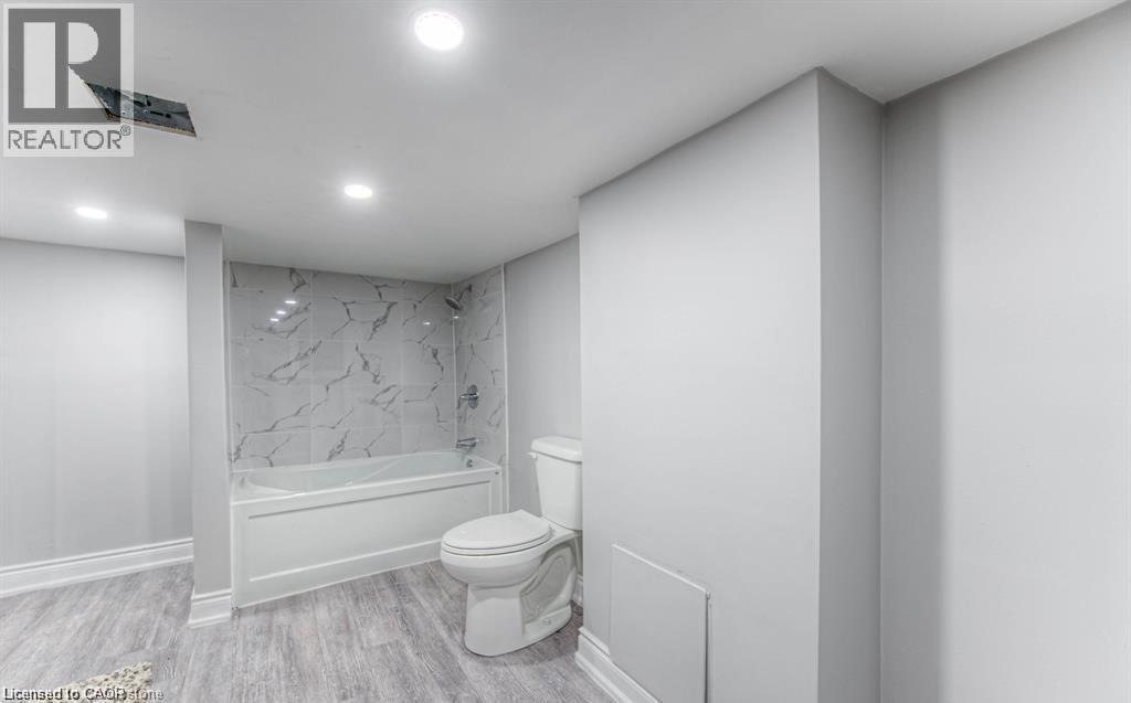32 LLOYD Street Unit# 1, Hamilton — photo 10
