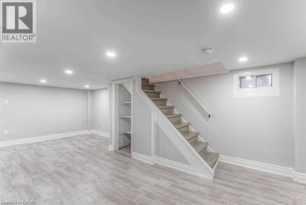 32 LLOYD Street Unit# 1, Hamilton — photo 7