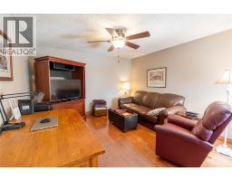 Living room - 3082 Main Street, Oil City, ON N0N1N0 Photo 13