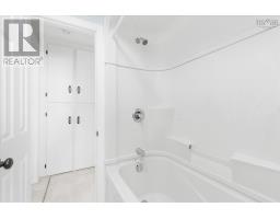 1163 King Street, Bridgewater, NS B4V1C3 Photo 26