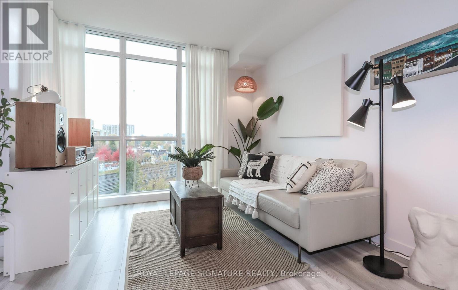 612- 1171 Queen Street West, Toronto, ON photo 3