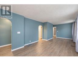 720 5th St East Street E, Owen Sound, ON N4K1E5 Photo 11