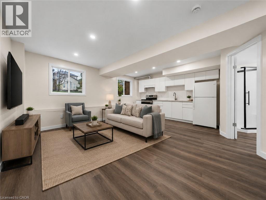 716 KARLSFELD Road Unit# A — photo 2