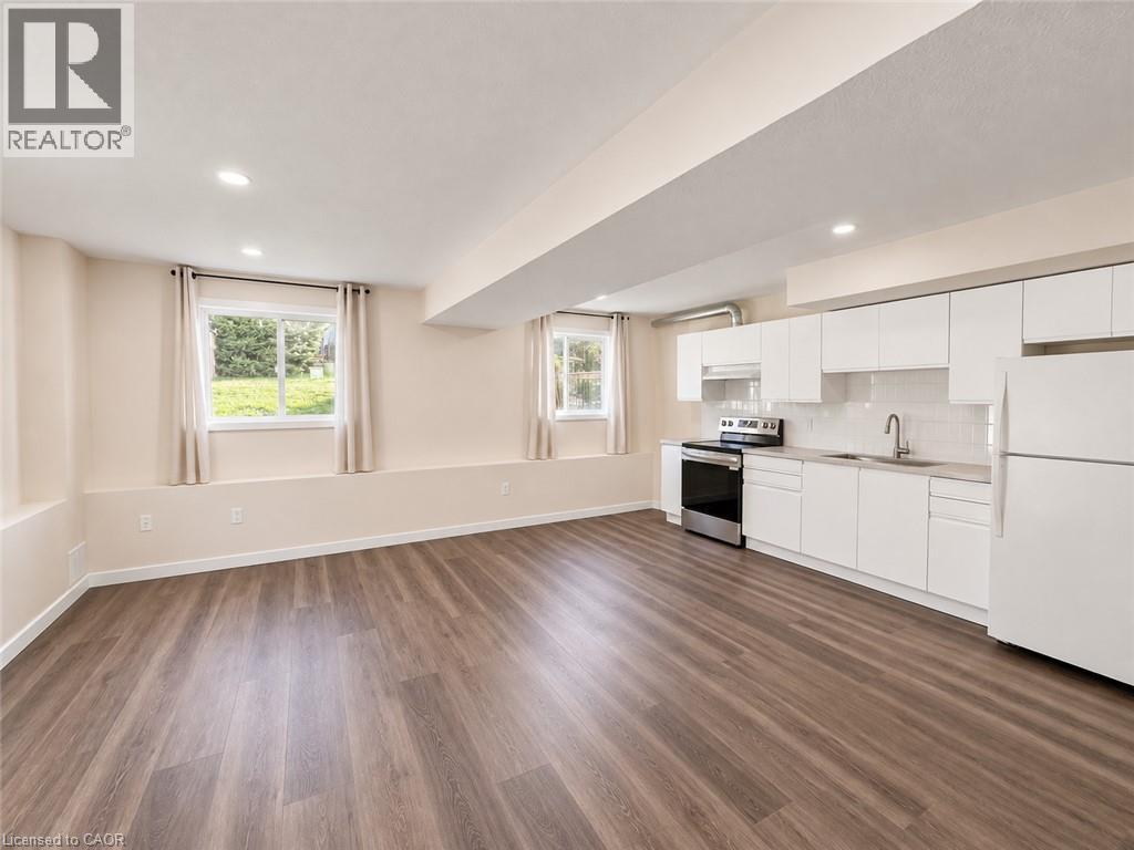 716 KARLSFELD Road Unit# A — photo 3