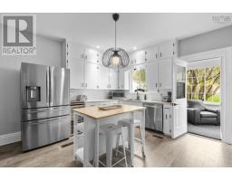 154 Chestnut Street, Windsor, NS B0N2T0 Photo 12