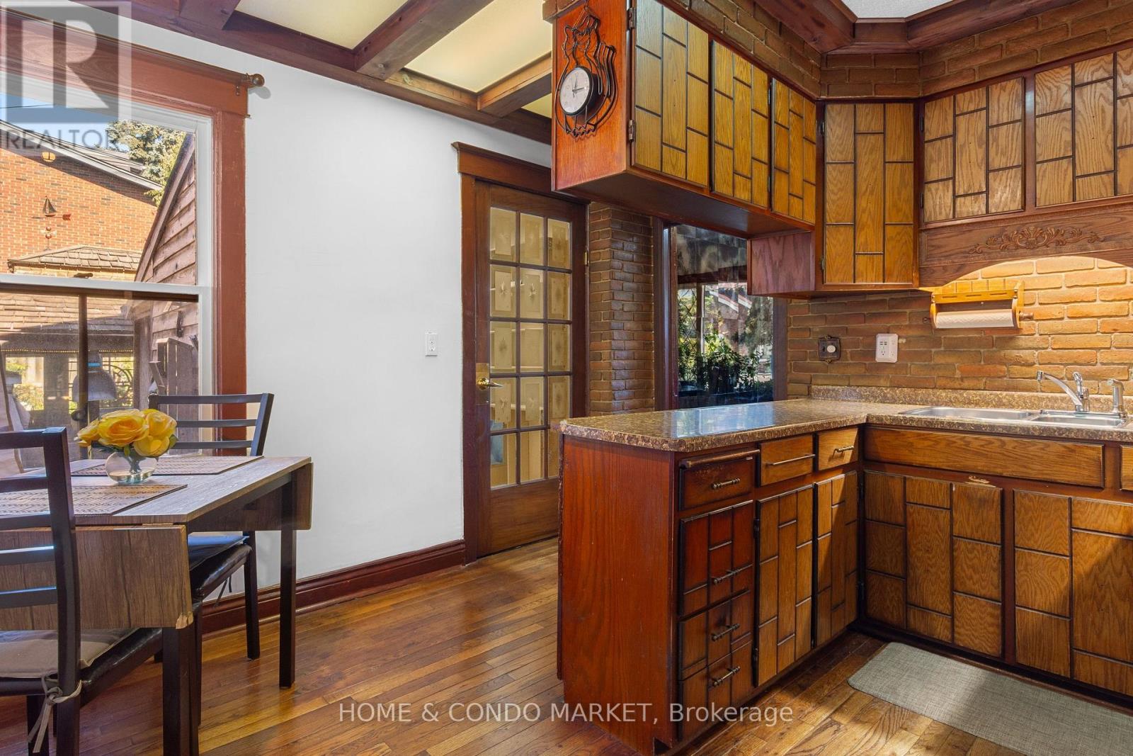 164 Brookside Drive, Toronto, ON photo 17