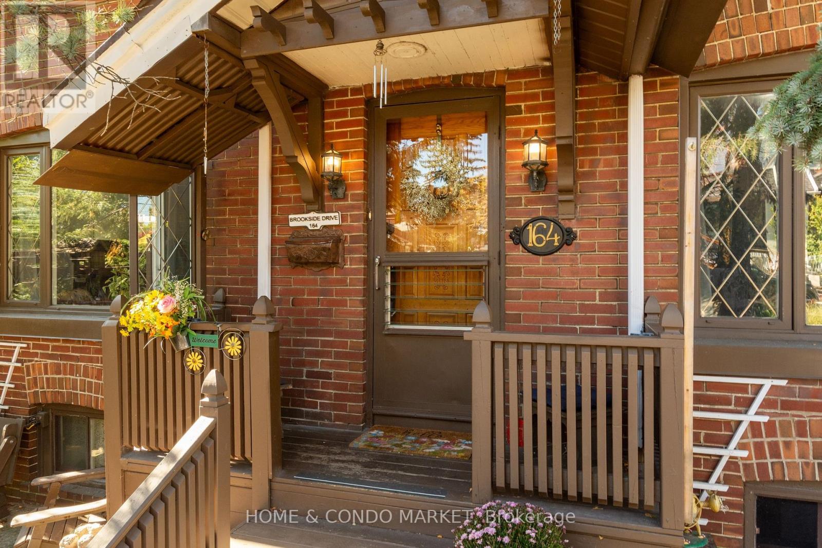 164 BROOKSIDE DRIVE - 3