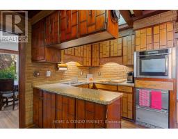 164 Brookside Drive, Toronto, ON M4E2M4 Photo 15