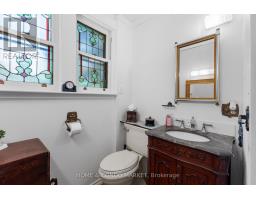164 Brookside Drive, Toronto, ON M4E2M4 Photo 23