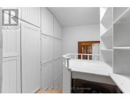 164 Brookside Drive, Toronto, ON M4E2M4 Photo 31