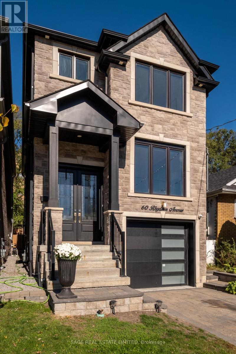 60 Rhydwen Avenue, Toronto, ON photo 2