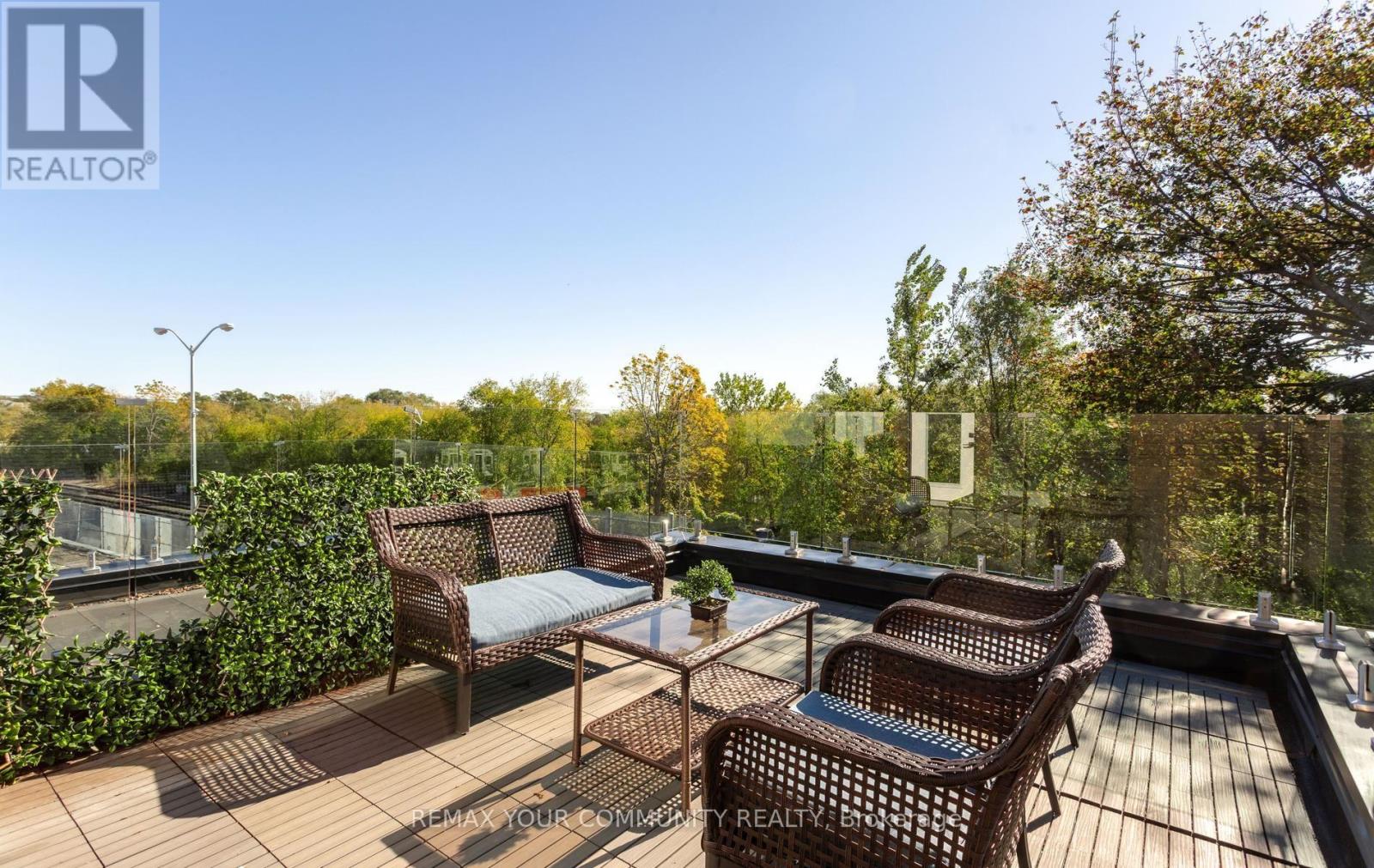 159 BOULTBEE AVENUE - 35