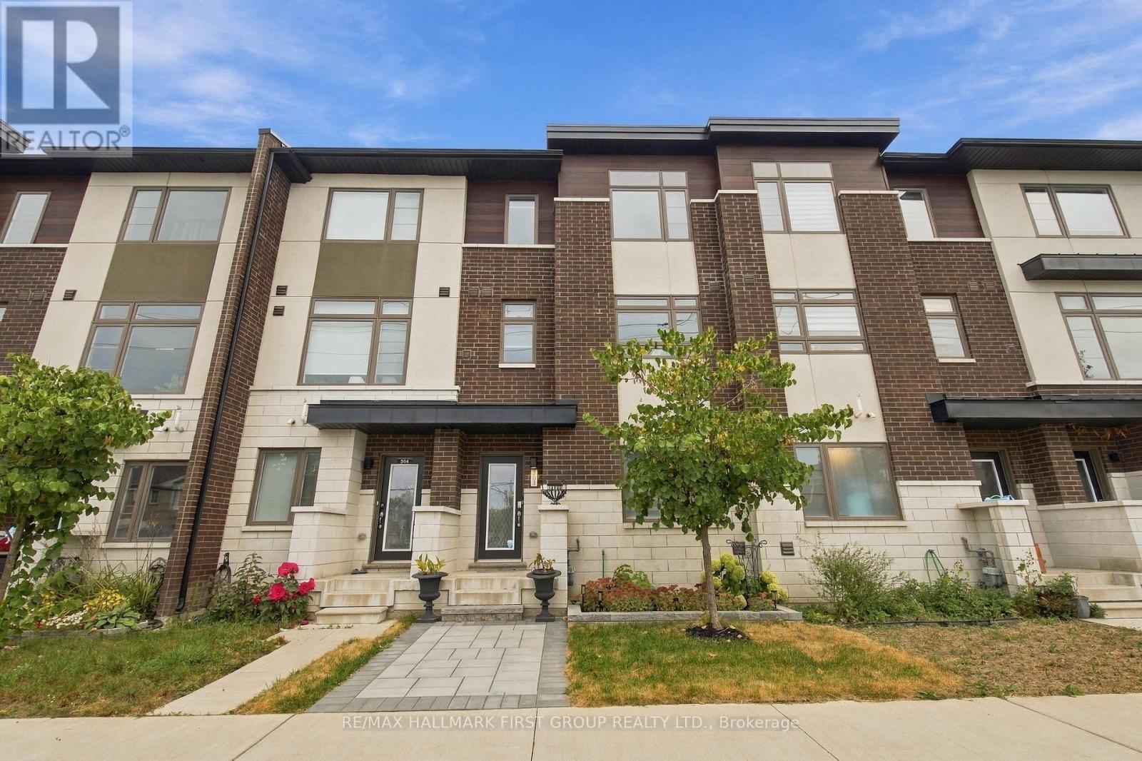 303- 250 Finch Avenue, Pickering, ON