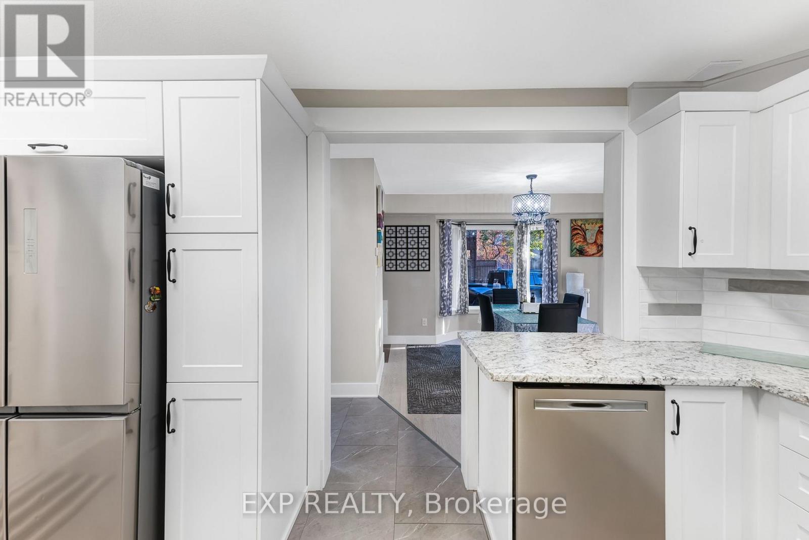 21- 131 Green Briar Road, New Tecumseth, ON photo 15
