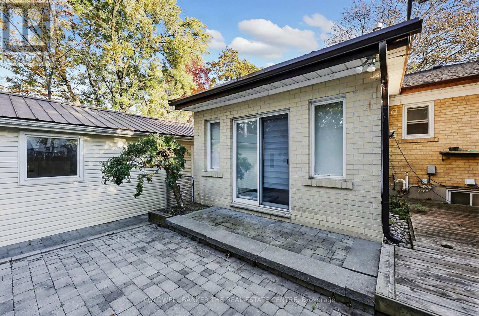 65 Millard Avenue, Newmarket, ON photo 35