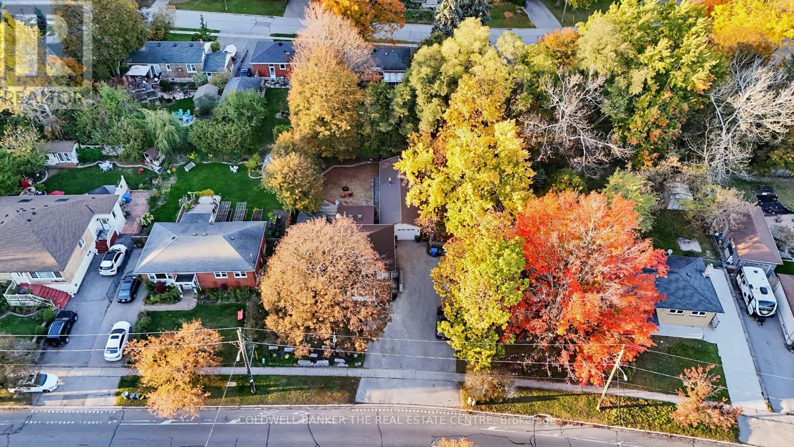 65 Millard Avenue, Newmarket, ON photo 40