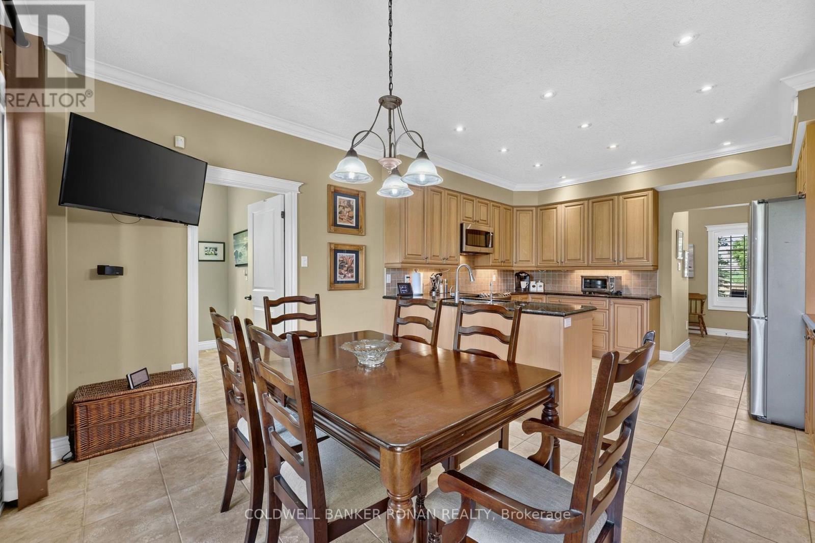 128 Denney Drive, Essa photo 10