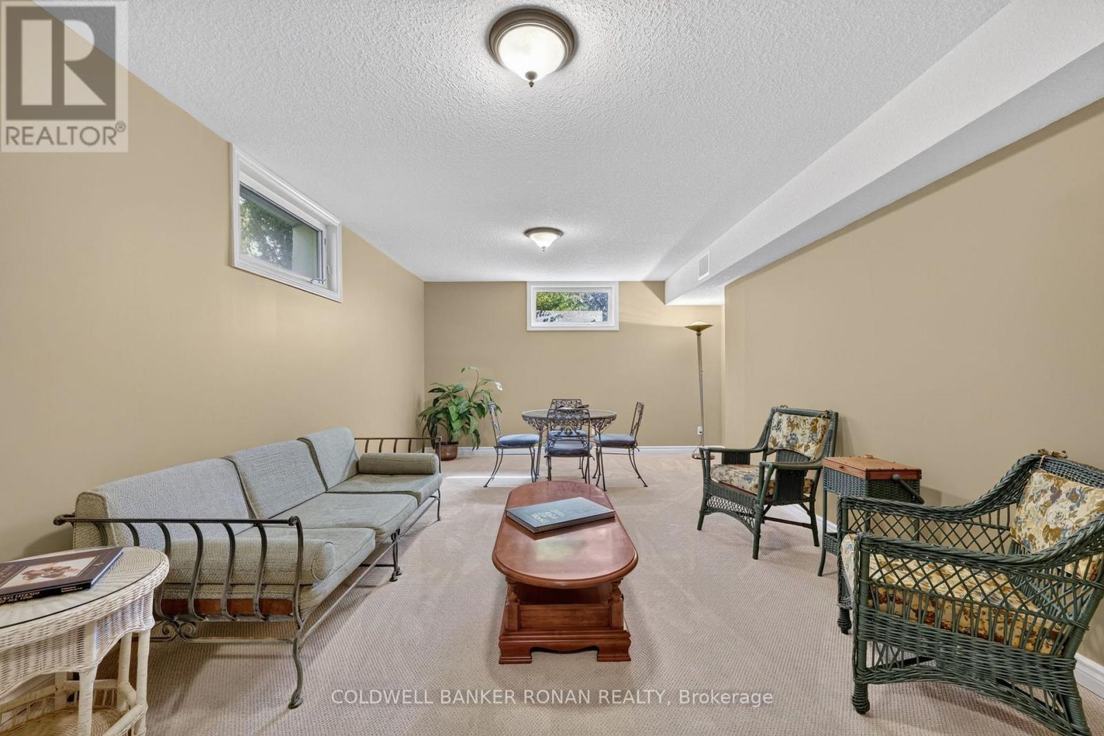 128 Denney Drive, Essa photo 38