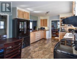 Family room - 73 Forest Hill Road, Bridgewater, NS B4V1V2 Photo 10