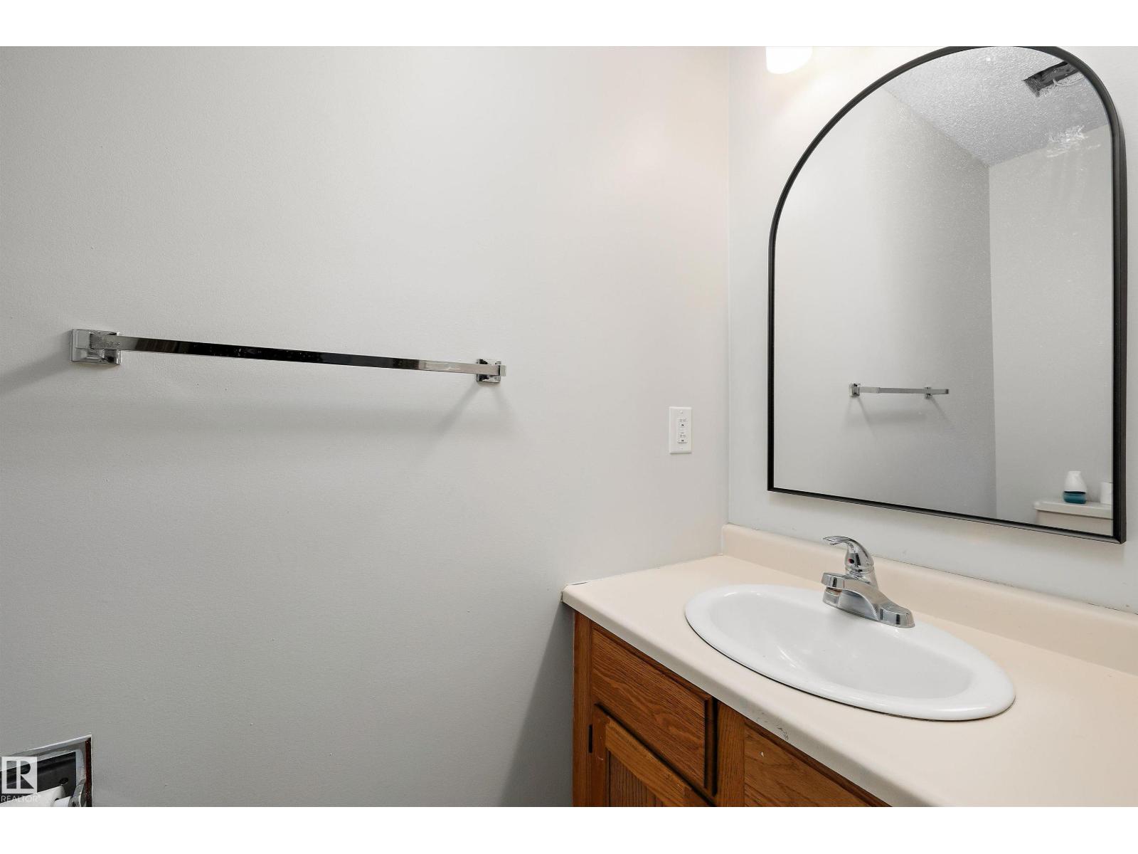 18923 82 AV NW, Edmonton — photo 23