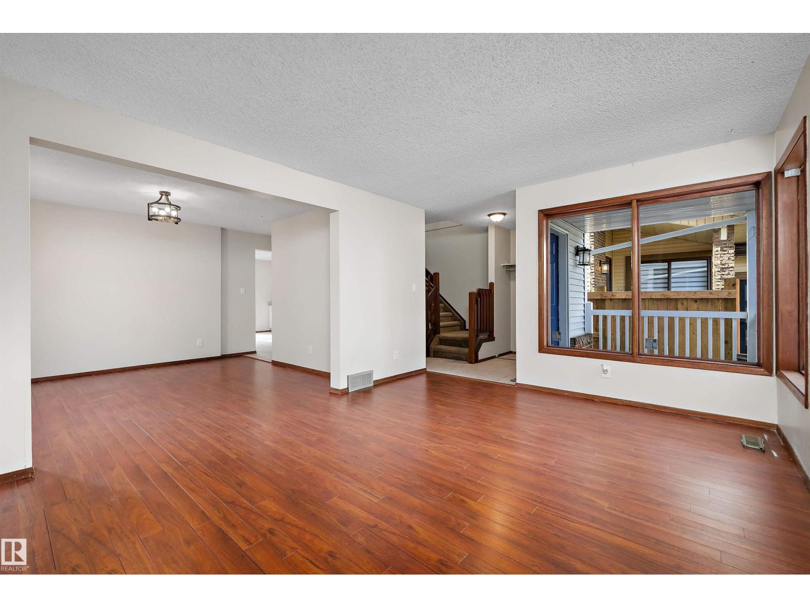 18923 82 AV NW, Edmonton — photo 7
